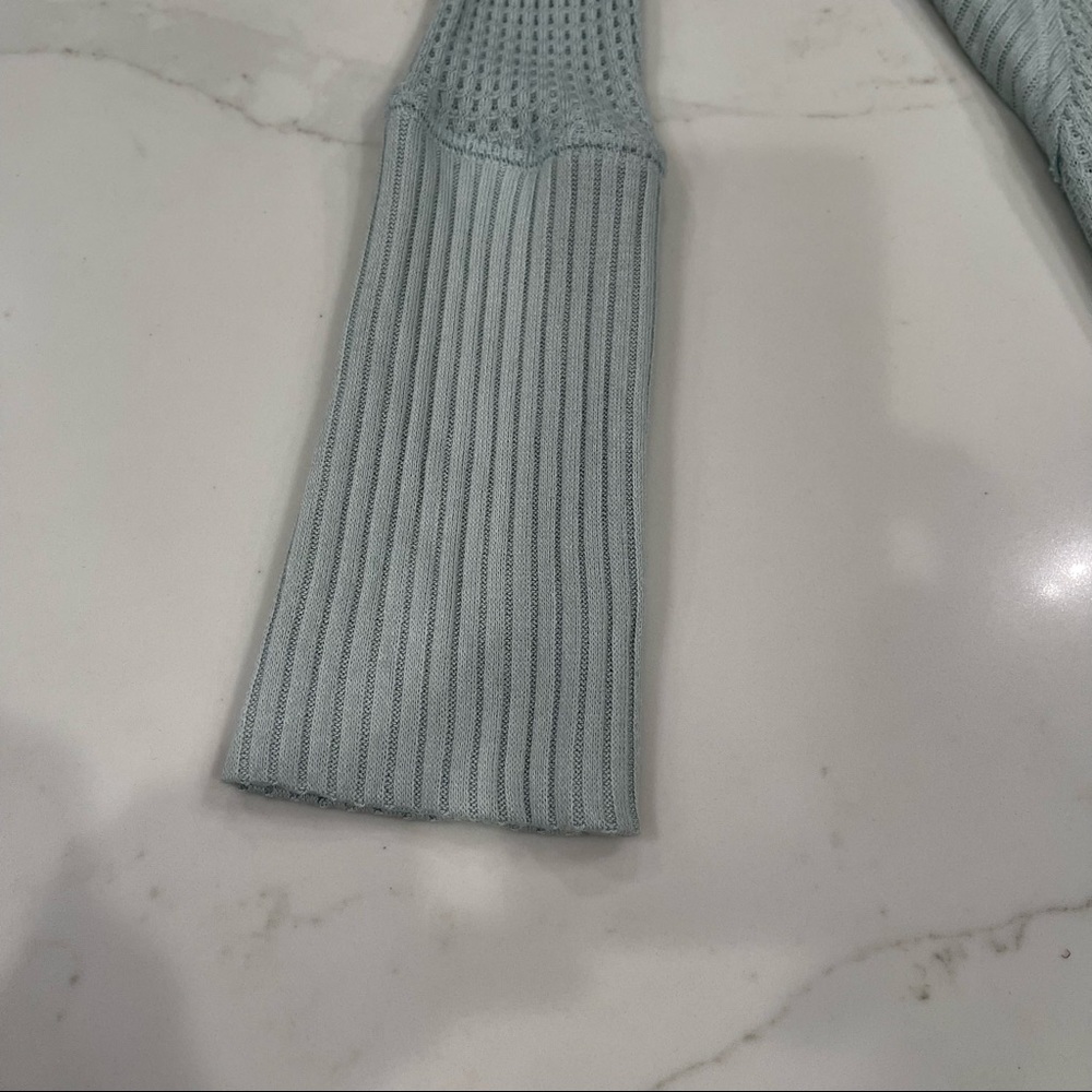 🎉HP🎉 NWOT Free People light blue Catalina thermal long sleeve T-shirt - Picture 10 of 16